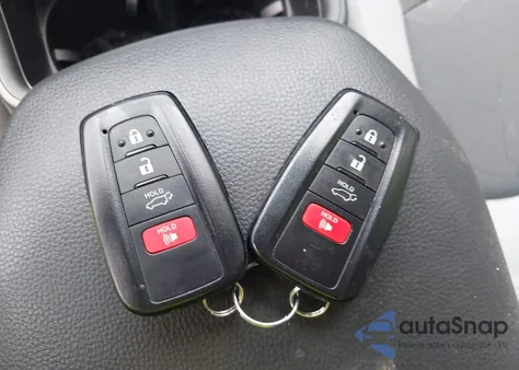 2024 Toyota Rav4 Xle z USA, uszkodzony, nr VIN 2T3P1RFV0RC478979